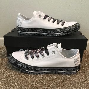 Miley Cyrus Limited Converse Low Tops